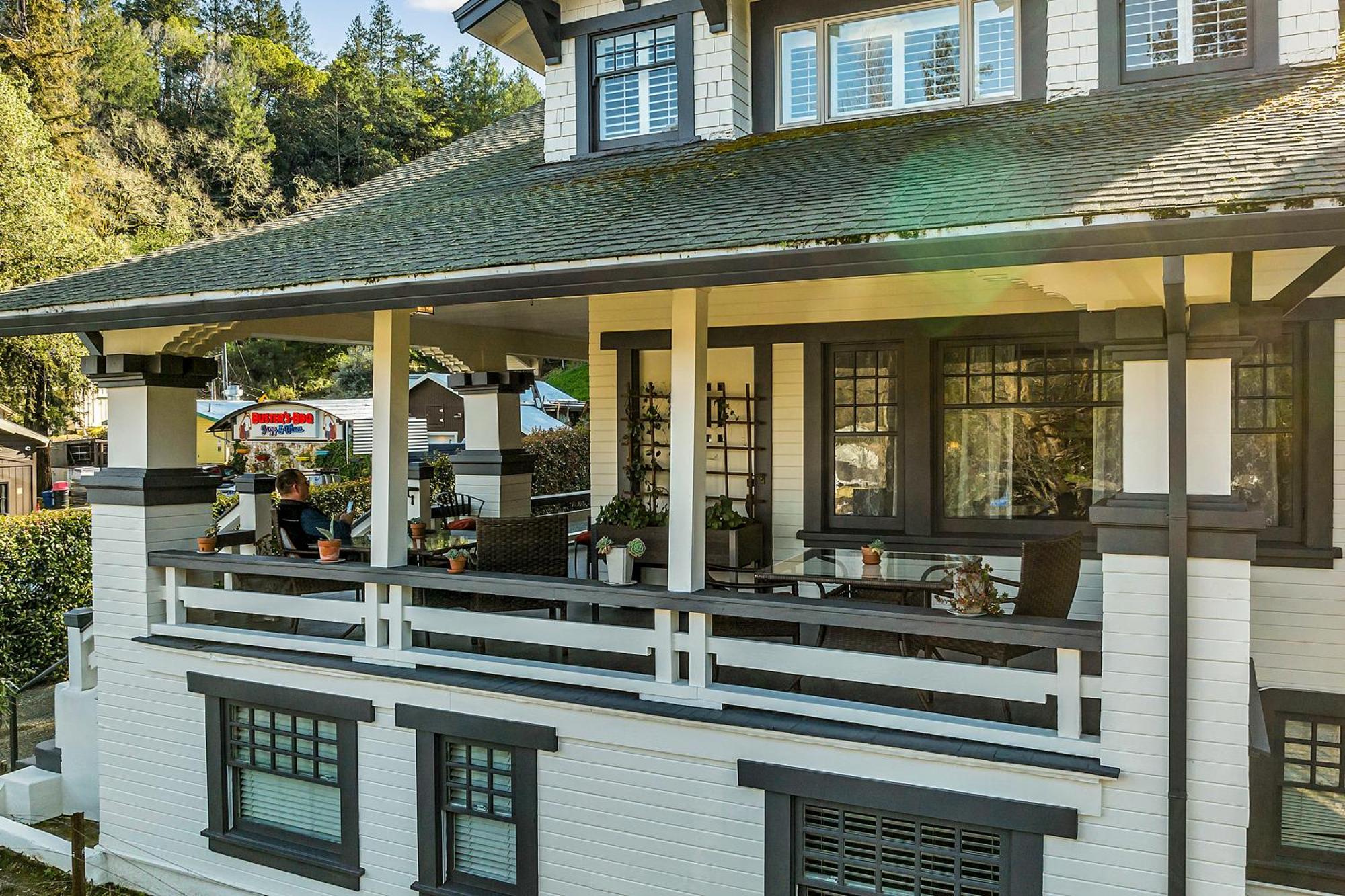 Bed & Breakfast Craftsman 4*