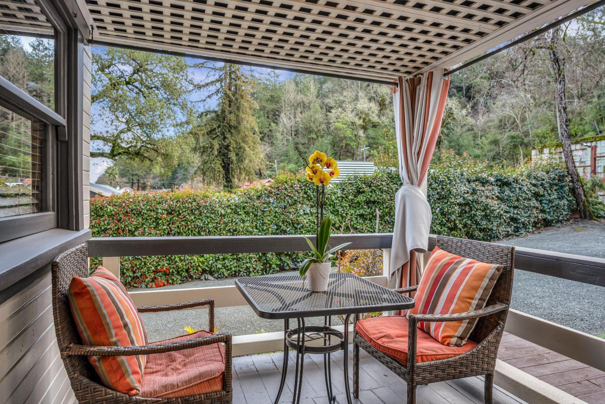 Craftsman Bed & Breakfast 4*