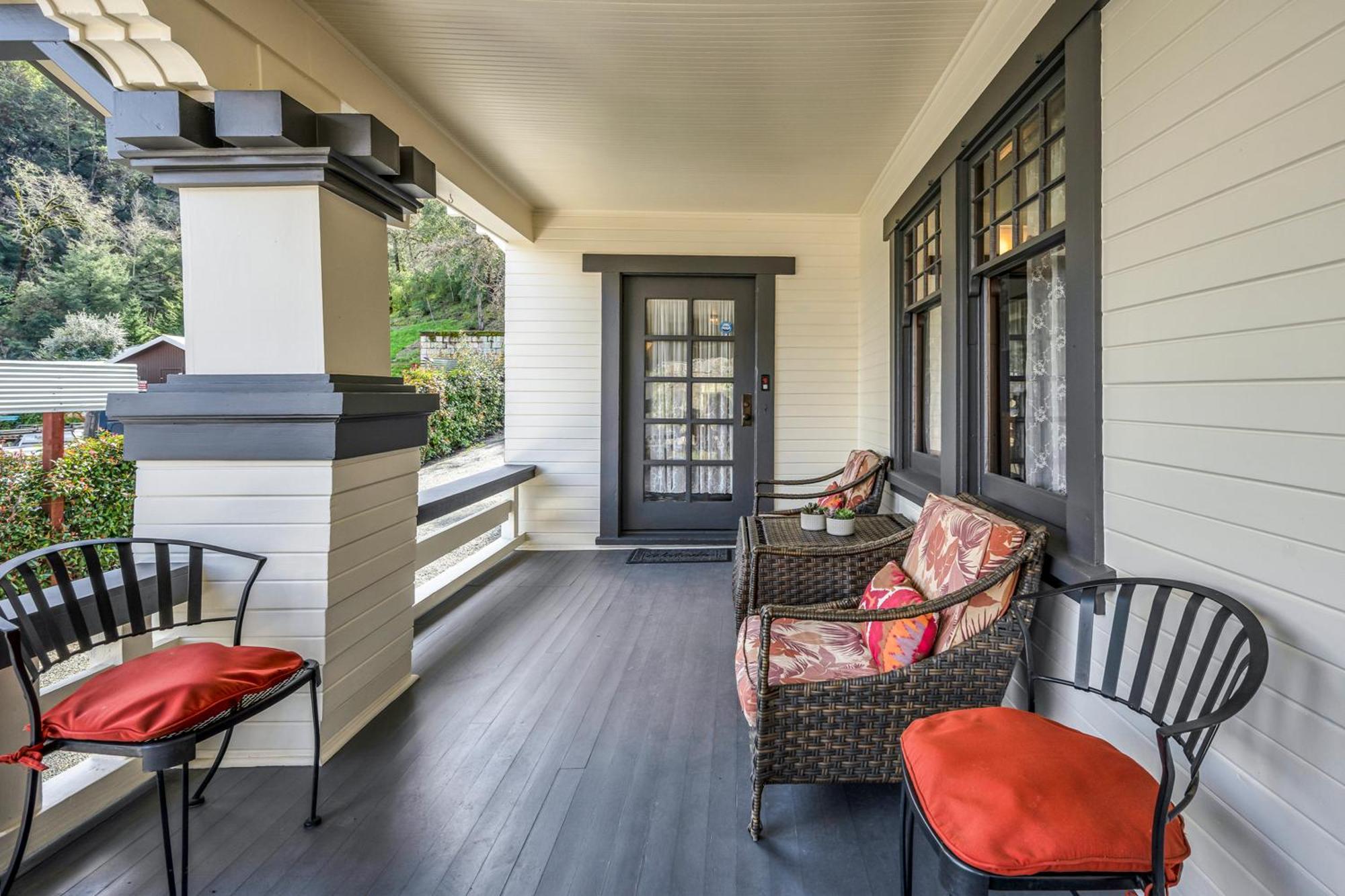 Craftsman Bed & Breakfast Calistoga